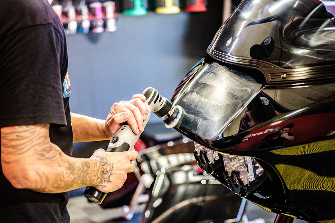 Mini cordless polisher, polishing harley